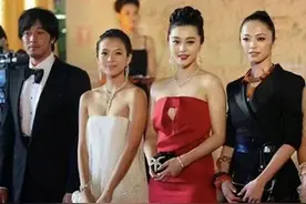 明星同框暴露缺点，章子怡又黑又滑肩，刘亦菲驼背，杨颖气质差图片