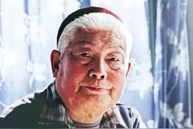 萧军一身是胆，打过特务，打过流氓，打过造反派，是男人中的男人图片