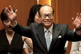 “虚胖的”内地富豪，“铁打的”李嘉诚图片