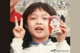 王一博、蔡徐坤、杨紫，六一儿童节，爱豆们的童年照你认出了几个图片