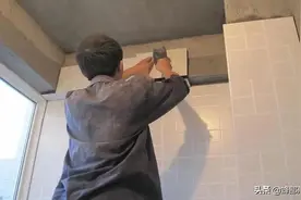 曾经风靡农村的瓷砖房，现在被“喷砂”代替，哪个性价比更高？图片