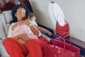 难怪乔治娜飘了！C罗求婚戒指价格曝光，花539万成为球圈第一图片