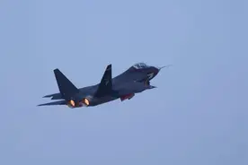 中国又一款五代机带来更大喜讯，转正进入保密阶段视频封面