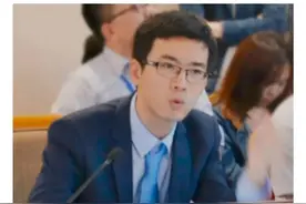 大学老师：允许高校教师多配偶！我想提问：老婆多了心情就好吗？图片