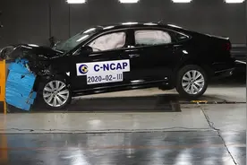 C-NCAP碰撞测试帕萨特，这成绩得打多少星！图片