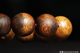 为什么一条奇楠手串价值百万？这次见世面了图片