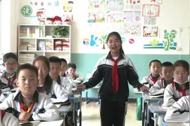 党的故事我来讲——听红领巾讲红色故事图片
