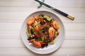 夜市上流口水的小吃，减肥能吃吗？这样做！早餐、晚餐都可以吃图片