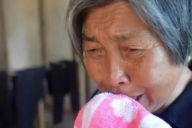 儿媳多年不喊妈，用“他奶奶”代替，婆婆含泪：月子仇解不开了吗图片