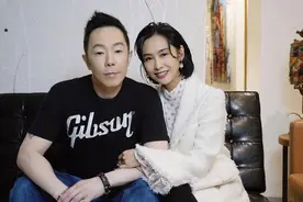周星驰的隐秘情史，以及与他擦肩而过的女人们图片