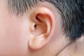 1个月2-3次即可？频繁掏耳朵，医生眼中的好处只有这一个图片
