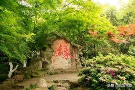 现代人寻古探幽的好去处-黄龙洞图片