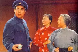 钱浩梁去世一周年让人怀念，《红灯记》多数演员离去，刘长瑜健在图片