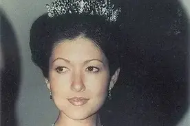 文雅丽：40岁潇洒离开王室，两个儿子仍在身边，比戴安娜活得明白图片