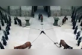 点天灯残忍到了什么程度？除了董卓，历史上还有一位女子经历过图片