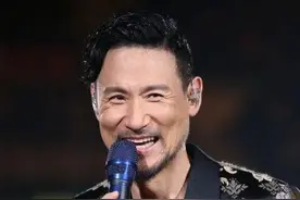 她是林夕最想拯救的歌手，张学友也偏心于她，可惜却一直不红图片