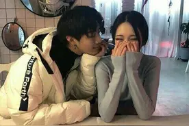 给你喜欢的人发短信的4个秘诀，摆脱尬聊图片