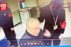 是爱情啊！老伴走丢大爷地铁站痛哭视频封面