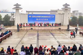 宿州大泽乡：埇桥科技文化卫生三下乡活动图片