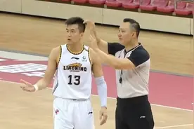 CBA再闹笑话 辽宁克星离奇受伤 郭艾伦郭士强同时受益图片