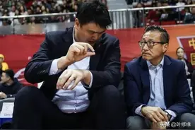 手握三大球星的睢冉，原本可以纵横CBA，无奈遇到CBA限薪！图片