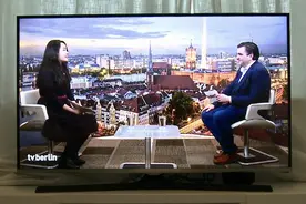 德国柏林电视台聚焦中国 邀请总台记者录制“两会”特别节目图片