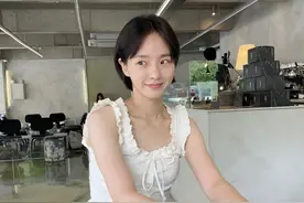 《Sweet Home》贝斯女孩清淡系颜值小秘诀造就优雅体态图片