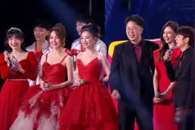湖南跨年晚会4大槽点，假唱明显主持团状况频出，广告中插播节目图片
