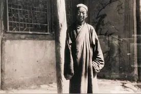 兽医偶然买了本旧书，竟是无价之宝，原版被毁，后人将抄本传至今图片