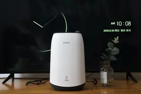 藏污纳垢的餐具，紫外杀菌+70℃热风烘干，臻米刀筷消毒架开箱图片