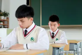 学生在校受伤家长之间签协议赔偿，学校能免责吗？图片
