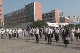 梧州职业学院（中心）举行发扬“五四”精神主题团日活动图片