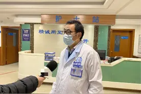 多喝水多运动就能排结石，医生：实际效果可能有偏差图片