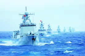 唱军歌说党史丨人民海军向前进图片