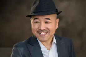 刘能换人有内幕？乡爱演员曝王小利忘恩负义，为直播和赵本山闹翻图片