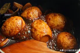 平常的鸡蛋吃腻了？这道虎皮鸡蛋，孩子看了也喜欢，还不来试试图片