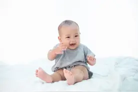 婴儿床到底该不该买？图片