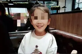 抚顺6岁女童被虐案取消开庭，女童父亲：已申请撤销生母监护权，孩子已上学并当上班长，现在还会做噩梦图片
