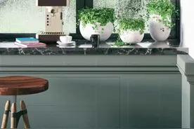 夏天听雨，冬天看雪，春天喝茶，秋天闻花图片