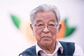 褚时健：上帝给我的一手烂牌，我却打出了一生精彩！图片