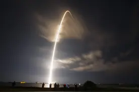 宇宙有多大？大到几乎让人绝望，光都走不到边图片