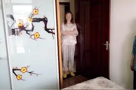初一女生深夜发出“嗯嗯声”，爸爸暴跳如雷，妈妈做法挽救女儿图片