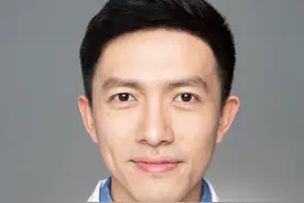 「名医帮忙团」14岁少年腿疼的睡不着觉，是生长痛？还是骨肉瘤？图片