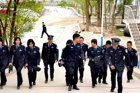 警校招生迎来好消息，政审范围将缩小，学生的机会更多了图片