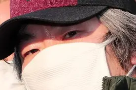 韩国“素媛案”罪犯原型赵斗顺刑满出狱图片
