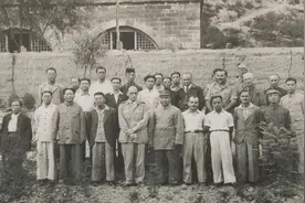 资讯有故事丨“外国人看中国的眼睛亮起来了”图片