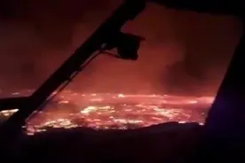 刚果（金）北基伍省尼拉贡戈火山喷发后活跃程度减弱图片