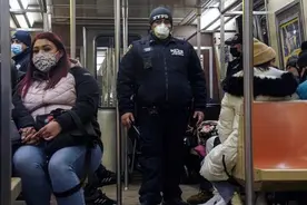 美国纽约地铁站发生多起伤人事件 造成两人死亡图片