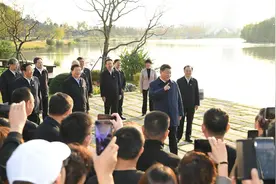 独家视频丨习近平：贯彻新发展理念构建新发展格局 推动经济社会高质量发展可持续发展图片