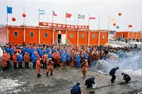 百年瞬间丨中国首个南极科考站——长城站建成图片